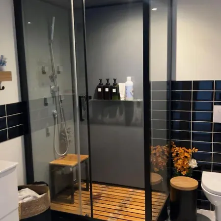 In 7 Apartman